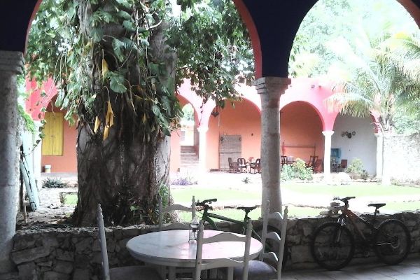 Hotel Tunich Beh (Valladolid)